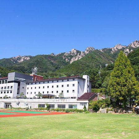 Daedunsan Hotel Wanju Екстериор снимка