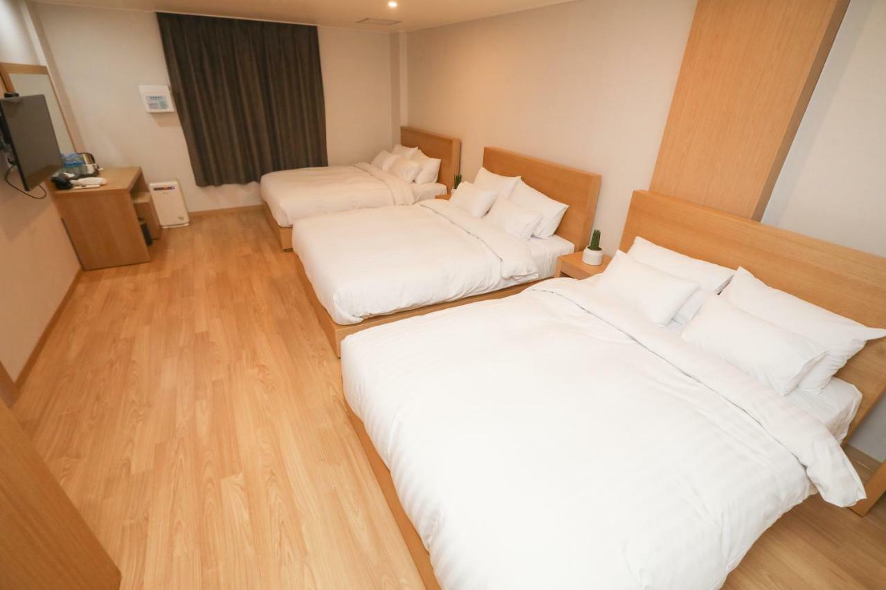 Daedunsan Hotel Wanju Екстериор снимка